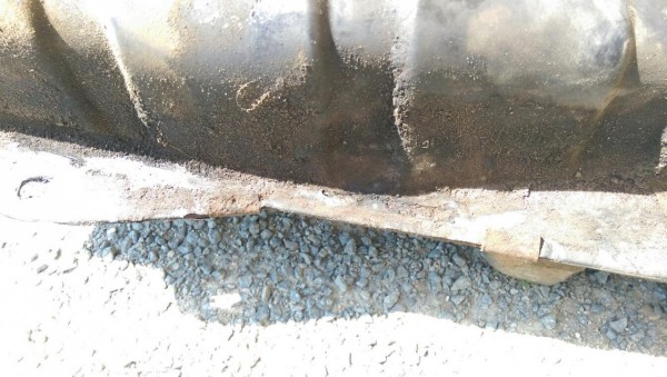 IMAG4662.jpg (260.32 Kio) Vu 7475 fois détail de la corrosion sur la pliure du réservoir